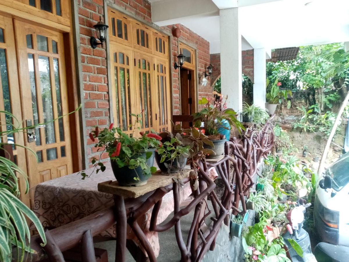 Nimsara Homestay Ella Exterior foto