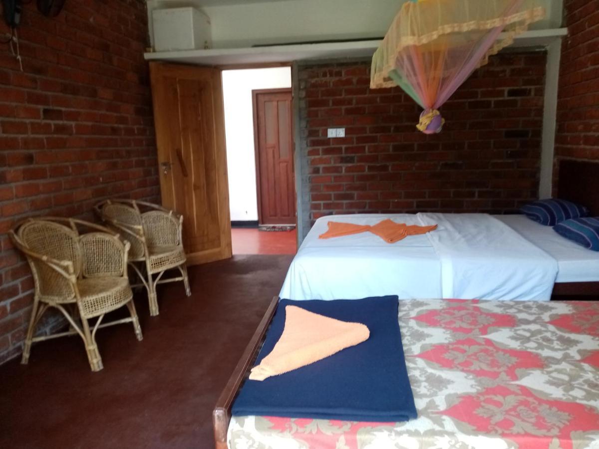 Nimsara Homestay Ella Exterior foto
